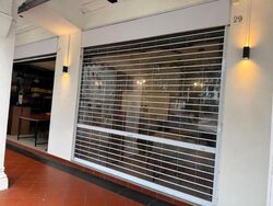 Mackenzie Road (D9), Retail #587094071